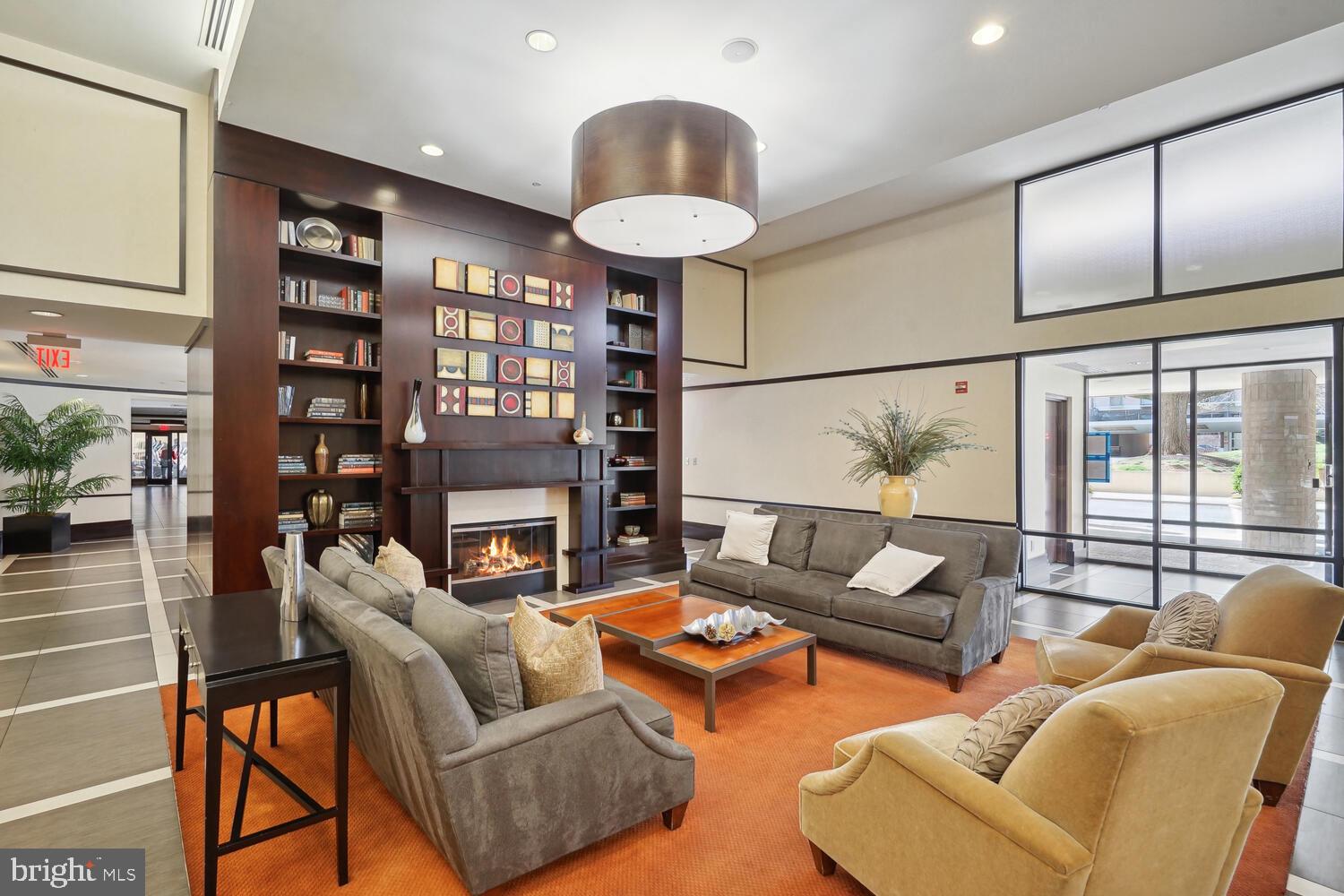 4500 S FOUR MILE RUN DRIVE 121