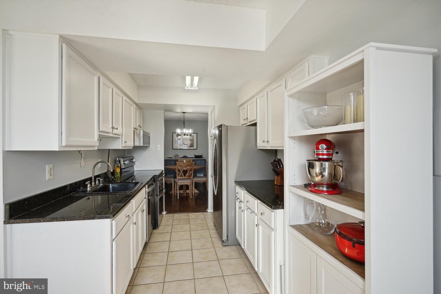 4500 S FOUR MILE RUN DRIVE 121