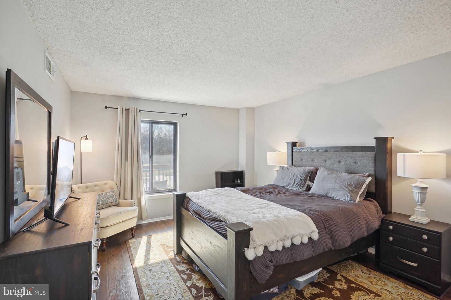 4500 S FOUR MILE RUN DRIVE 121