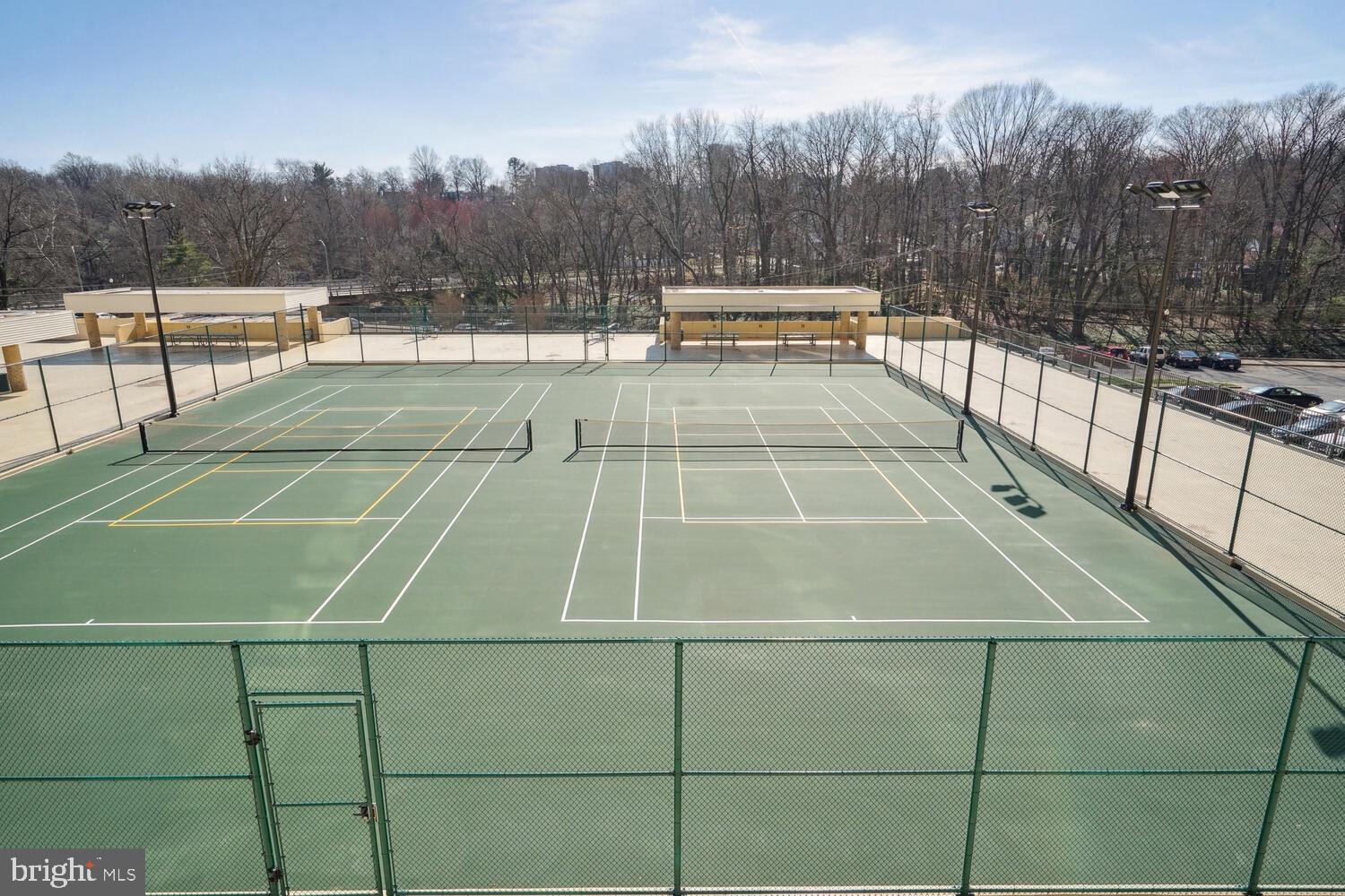 4500 S FOUR MILE RUN DRIVE 121