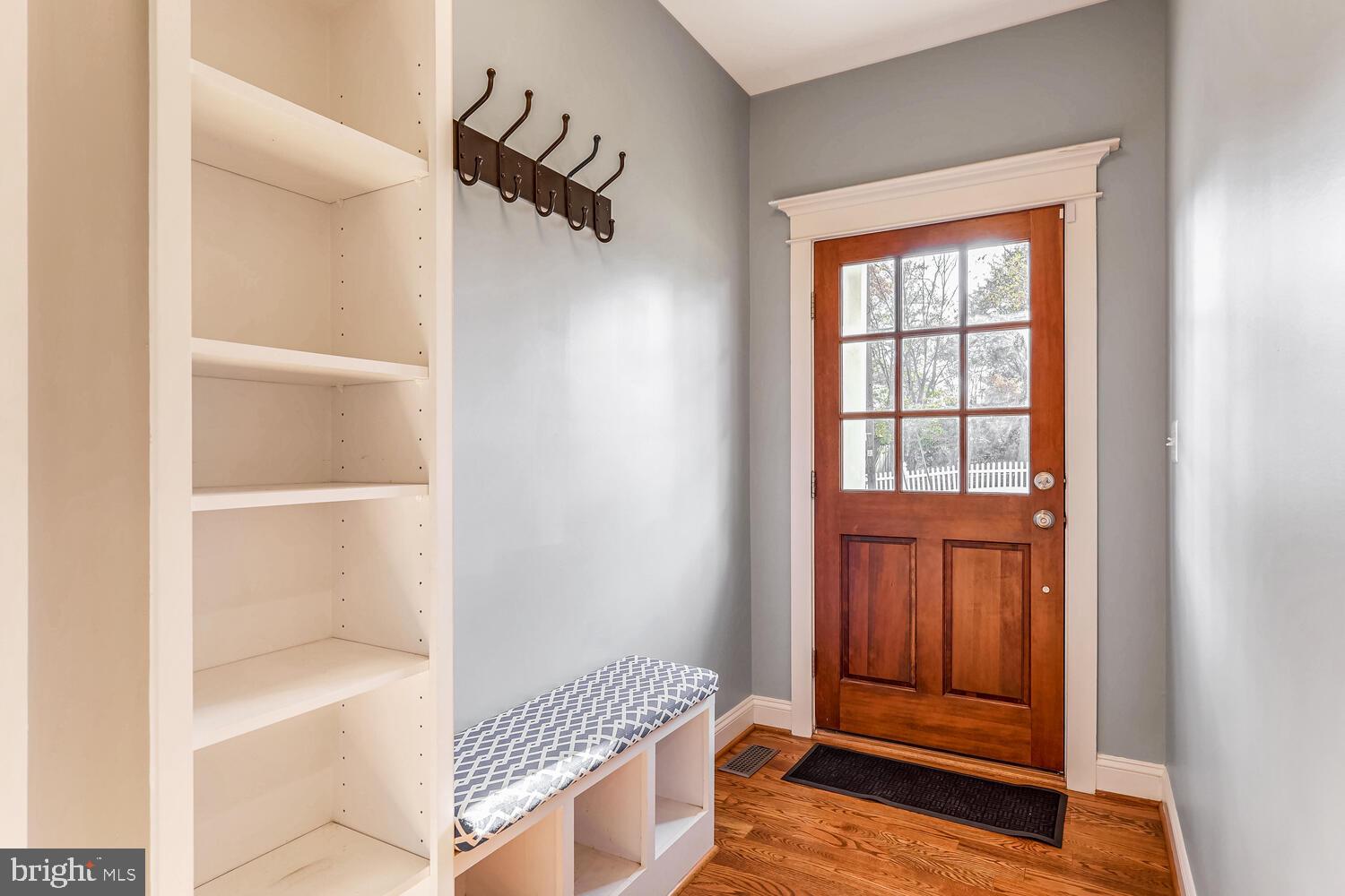 1125 N HARRISON STREET N