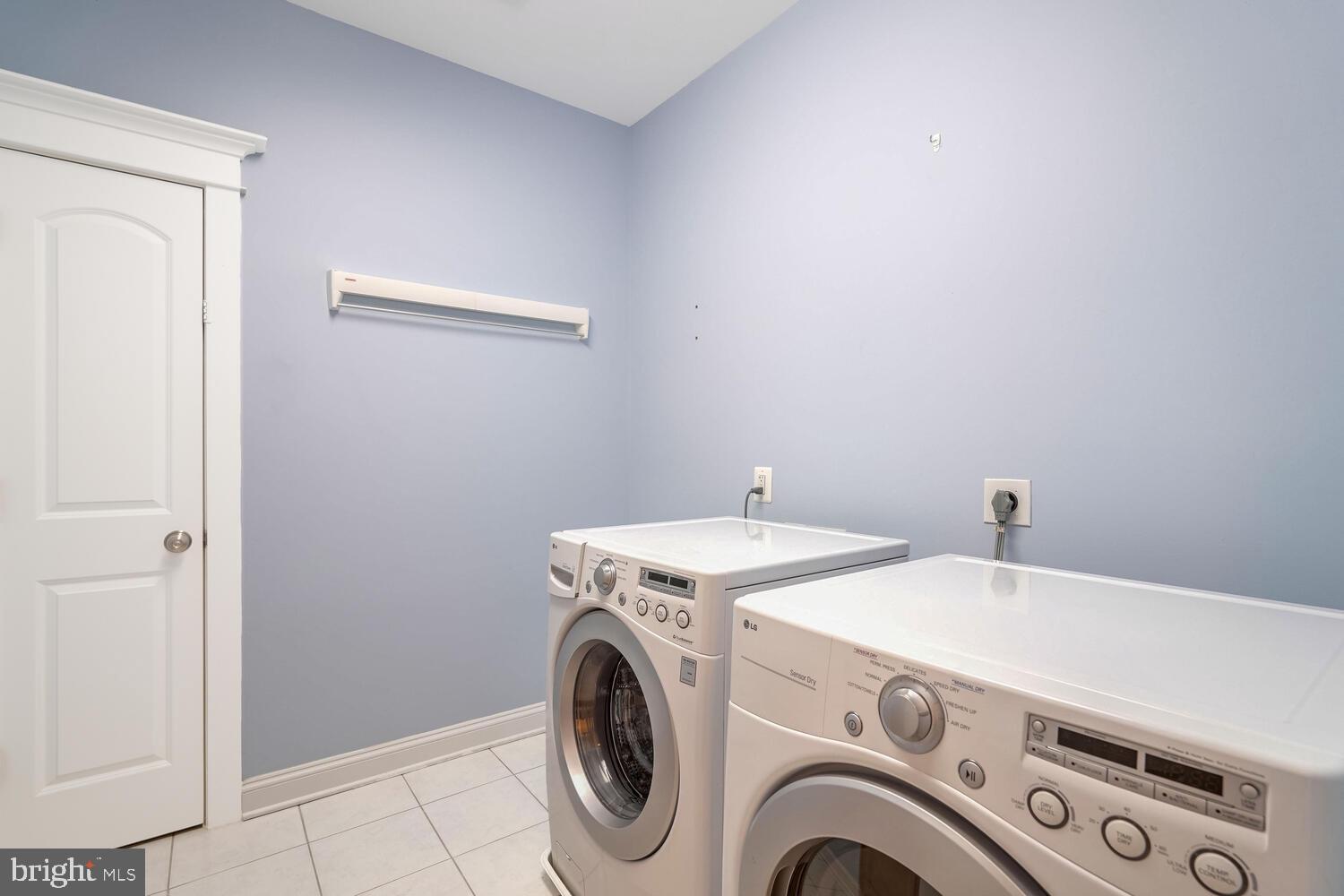 1125 N HARRISON STREET N