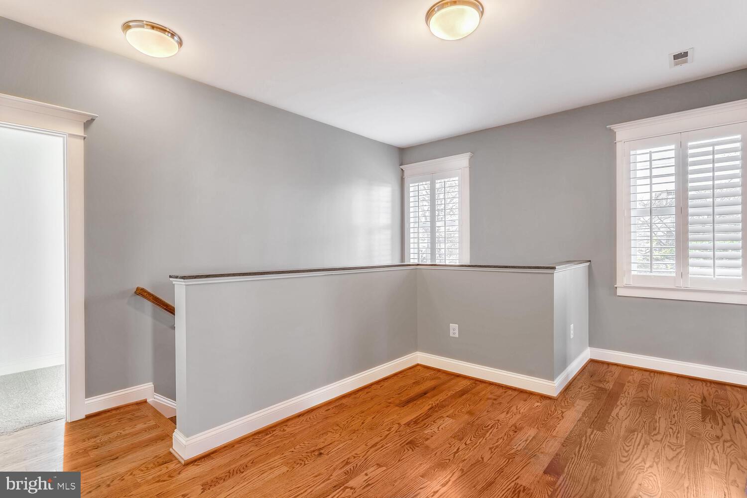 1125 N HARRISON STREET N