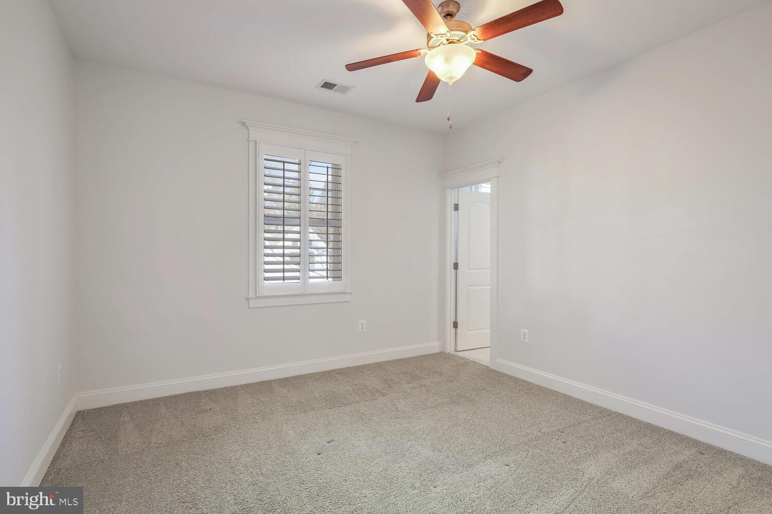 1125 N HARRISON STREET N