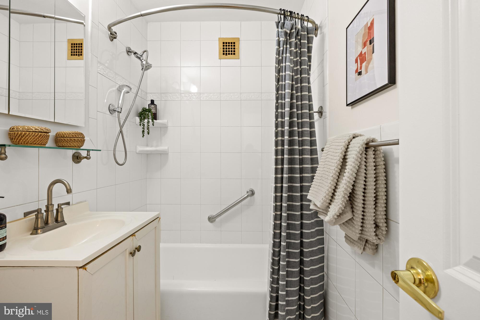 3000 SPOUT RUN PARKWAY D405