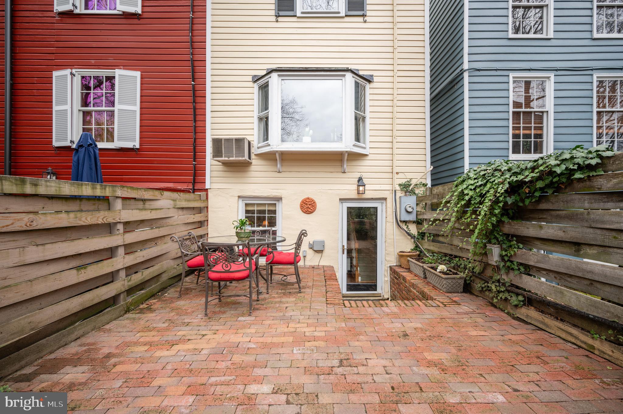 323 N ST ASAPH STREET