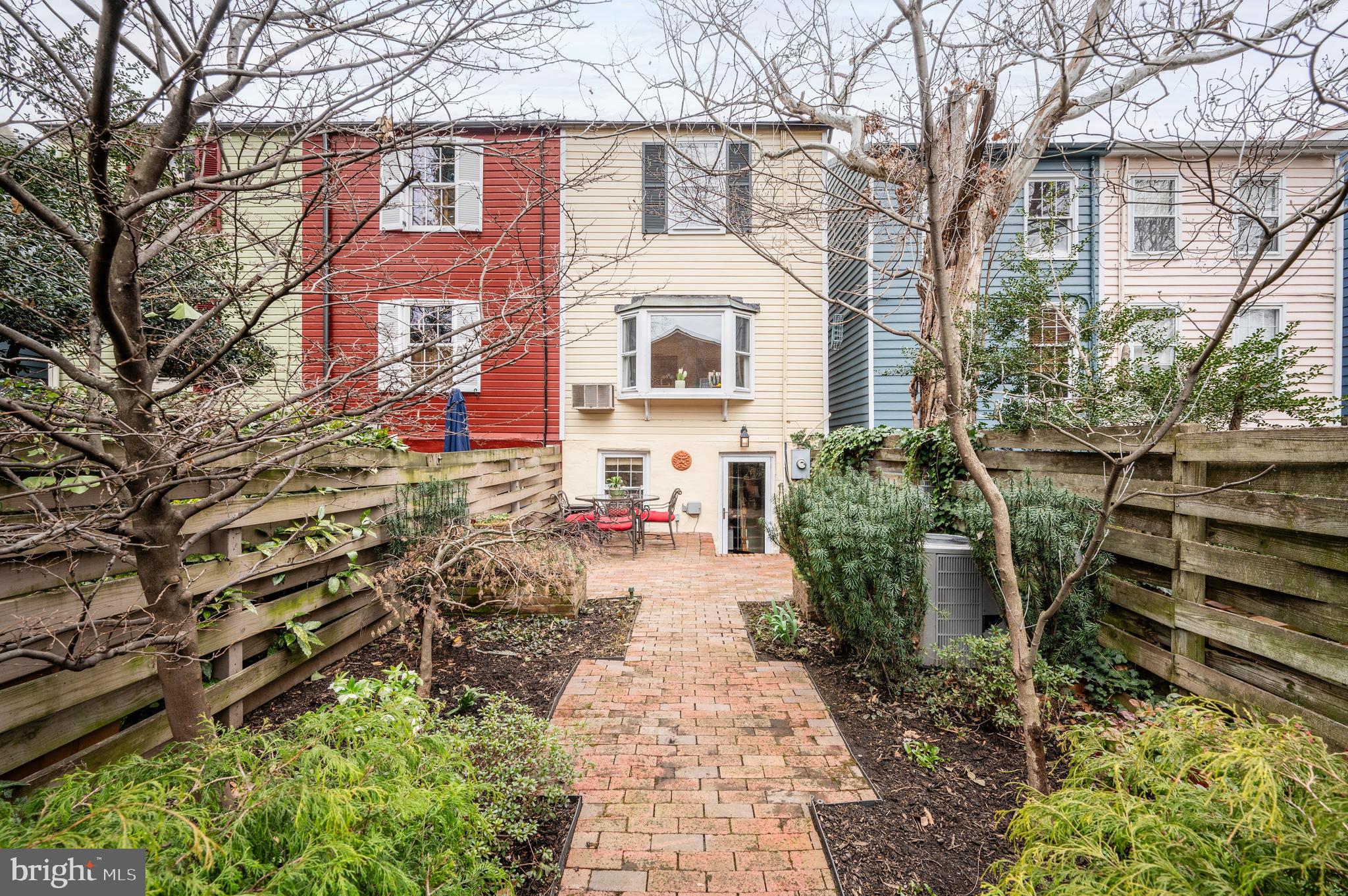 323 N ST ASAPH STREET