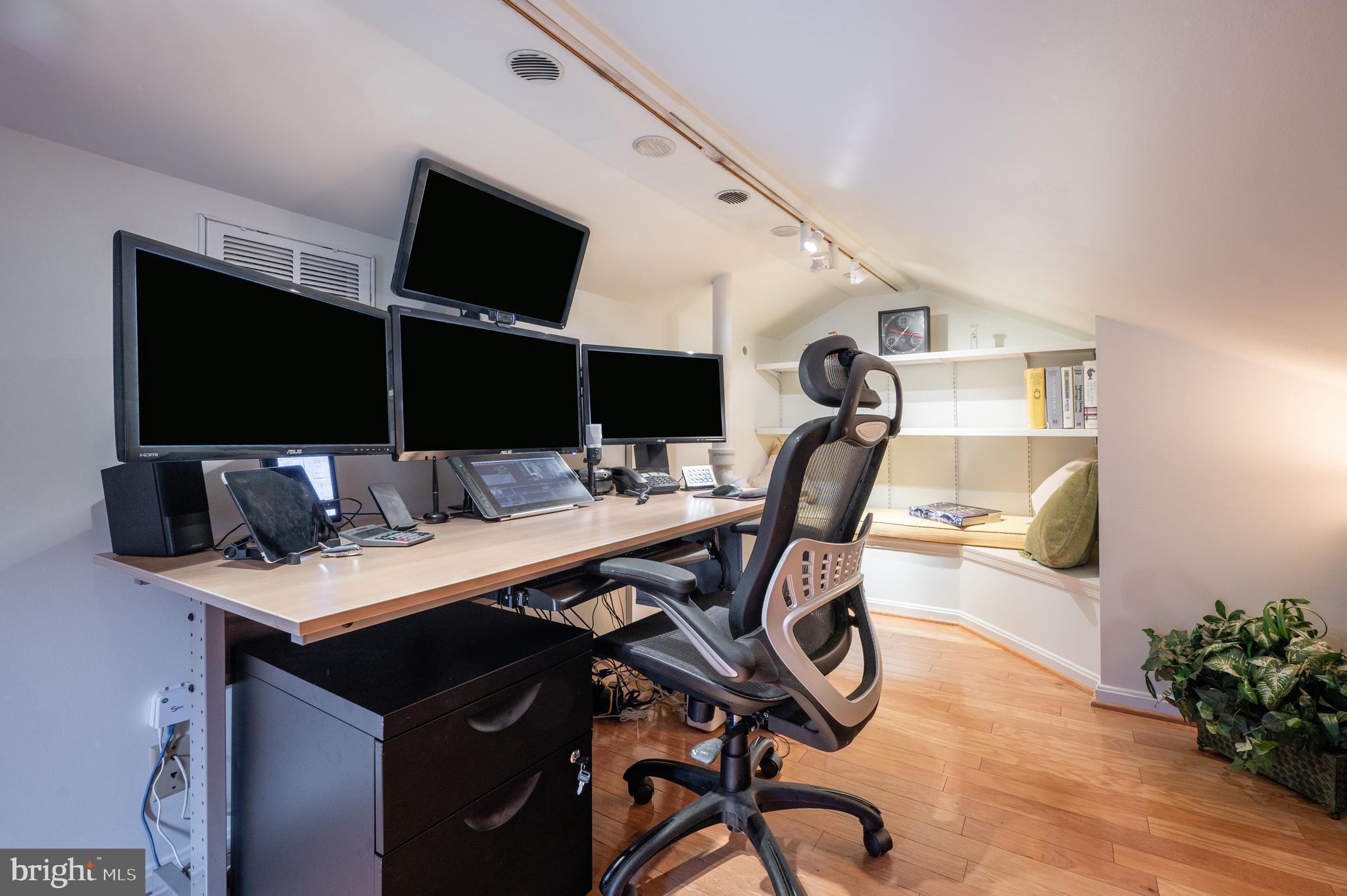 323 N ST ASAPH STREET