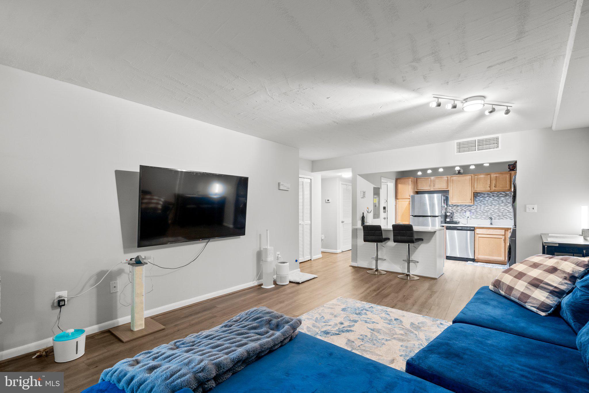 6301 STEVENSON AVENUE 114