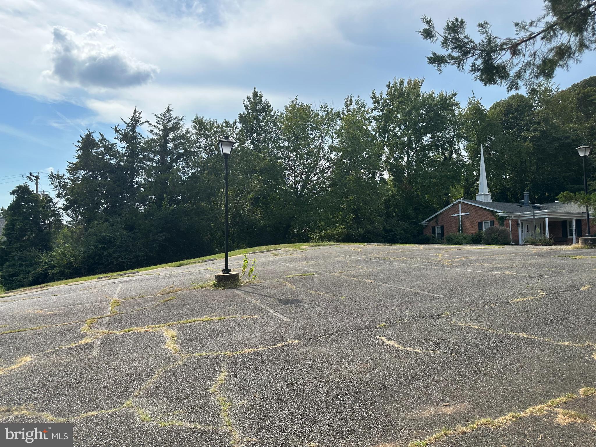 5940-5944 TELEGRAPH ROAD