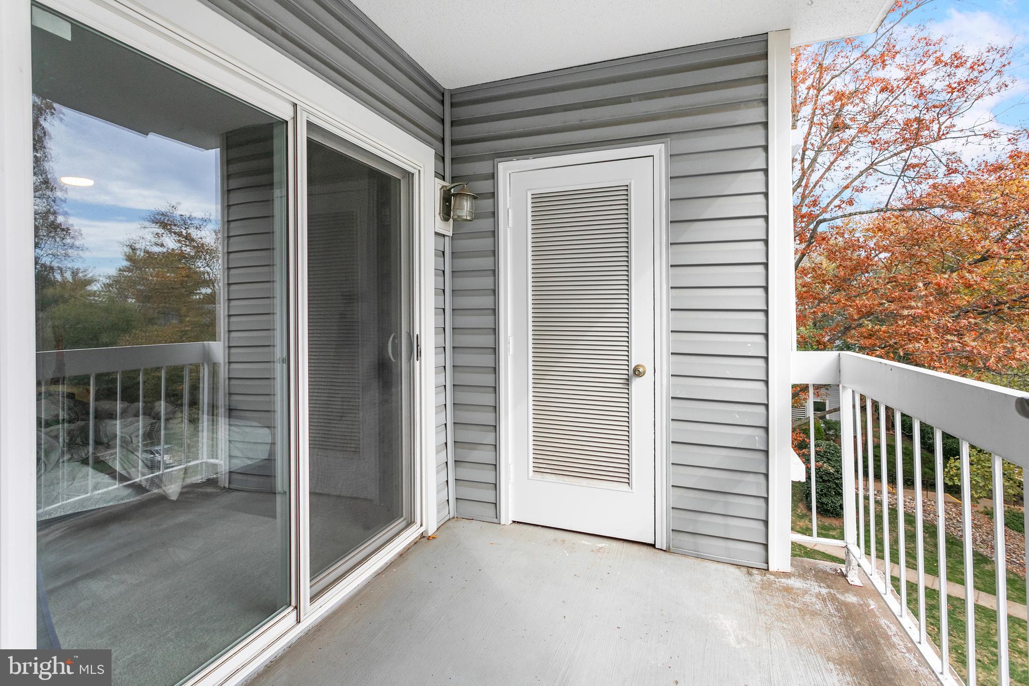 3179 SUMMIT SQUARE DRIVE 2-D2