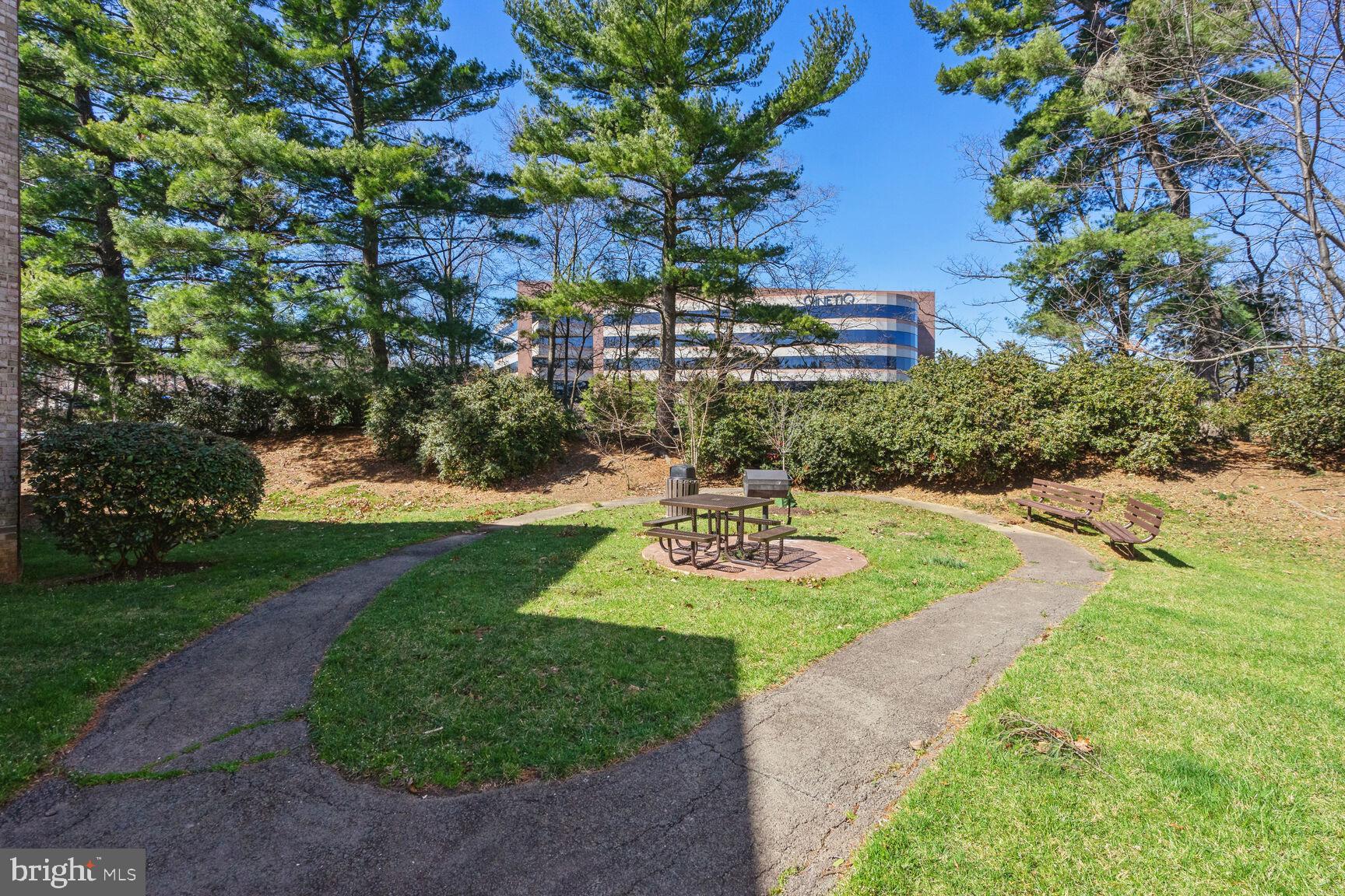 2073 ROYAL FERN COURT 11B