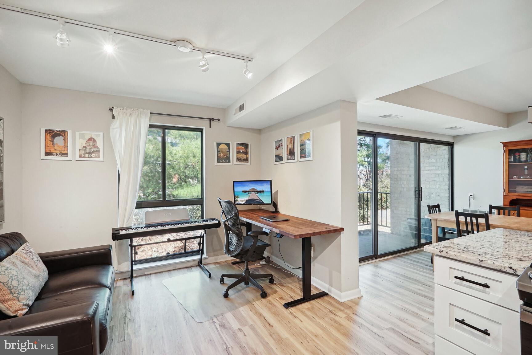 2073 ROYAL FERN COURT 11B