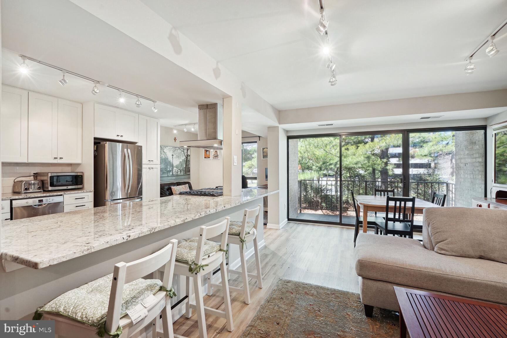 2073 ROYAL FERN COURT 11B