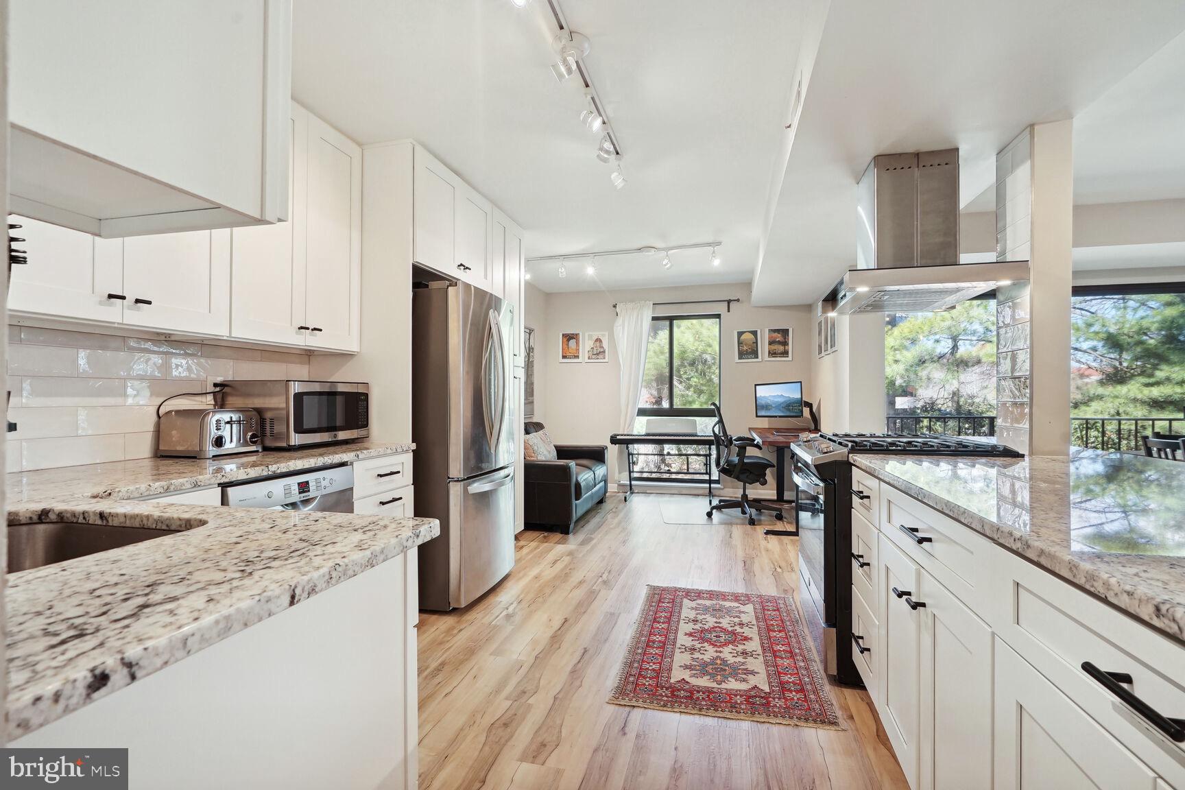 2073 ROYAL FERN COURT 11B