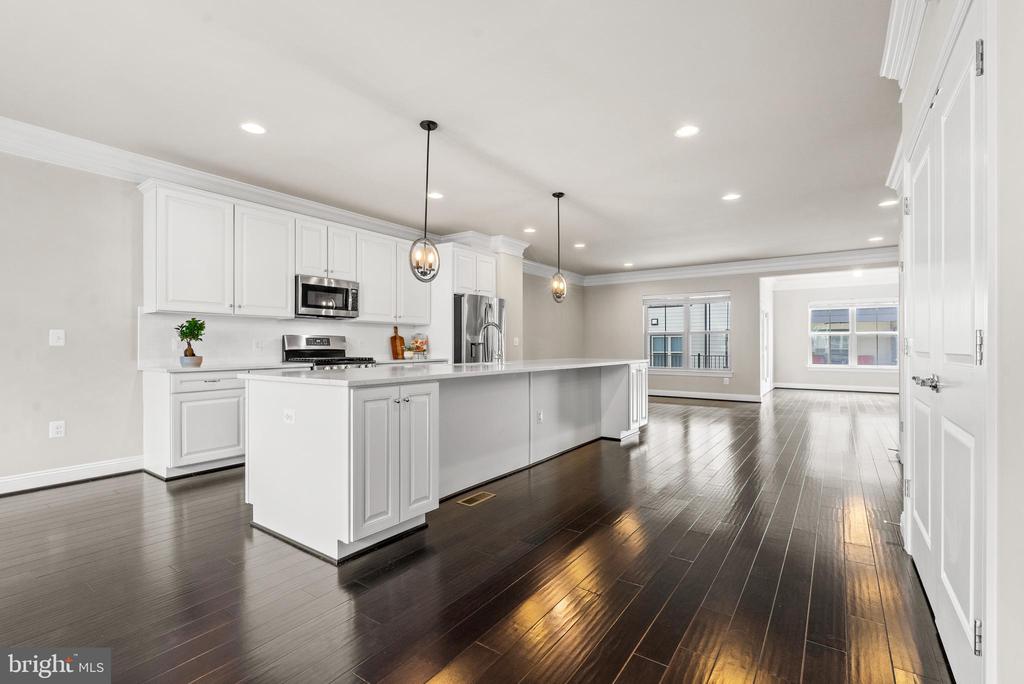 7841 OLIVET COURT