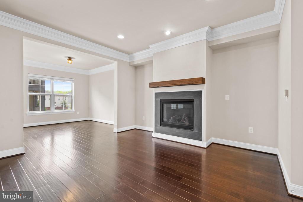 7841 OLIVET COURT