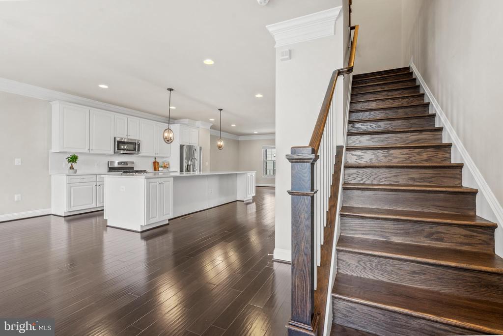 7841 OLIVET COURT