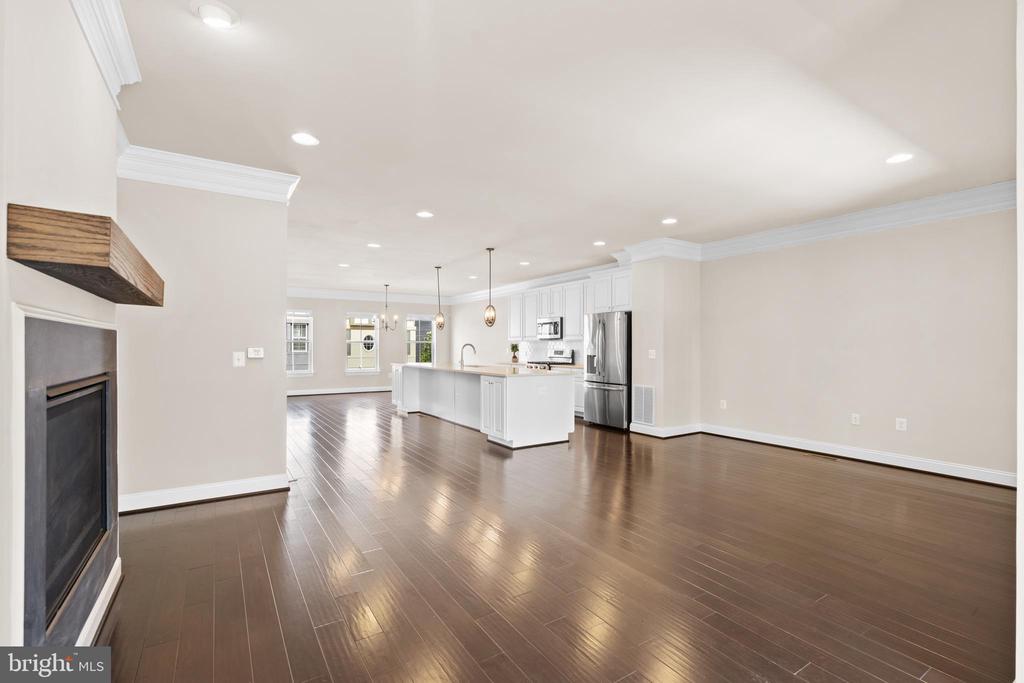 7841 OLIVET COURT