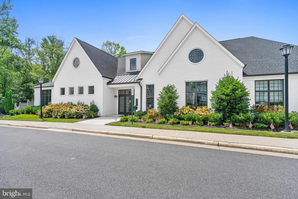 7841 OLIVET COURT