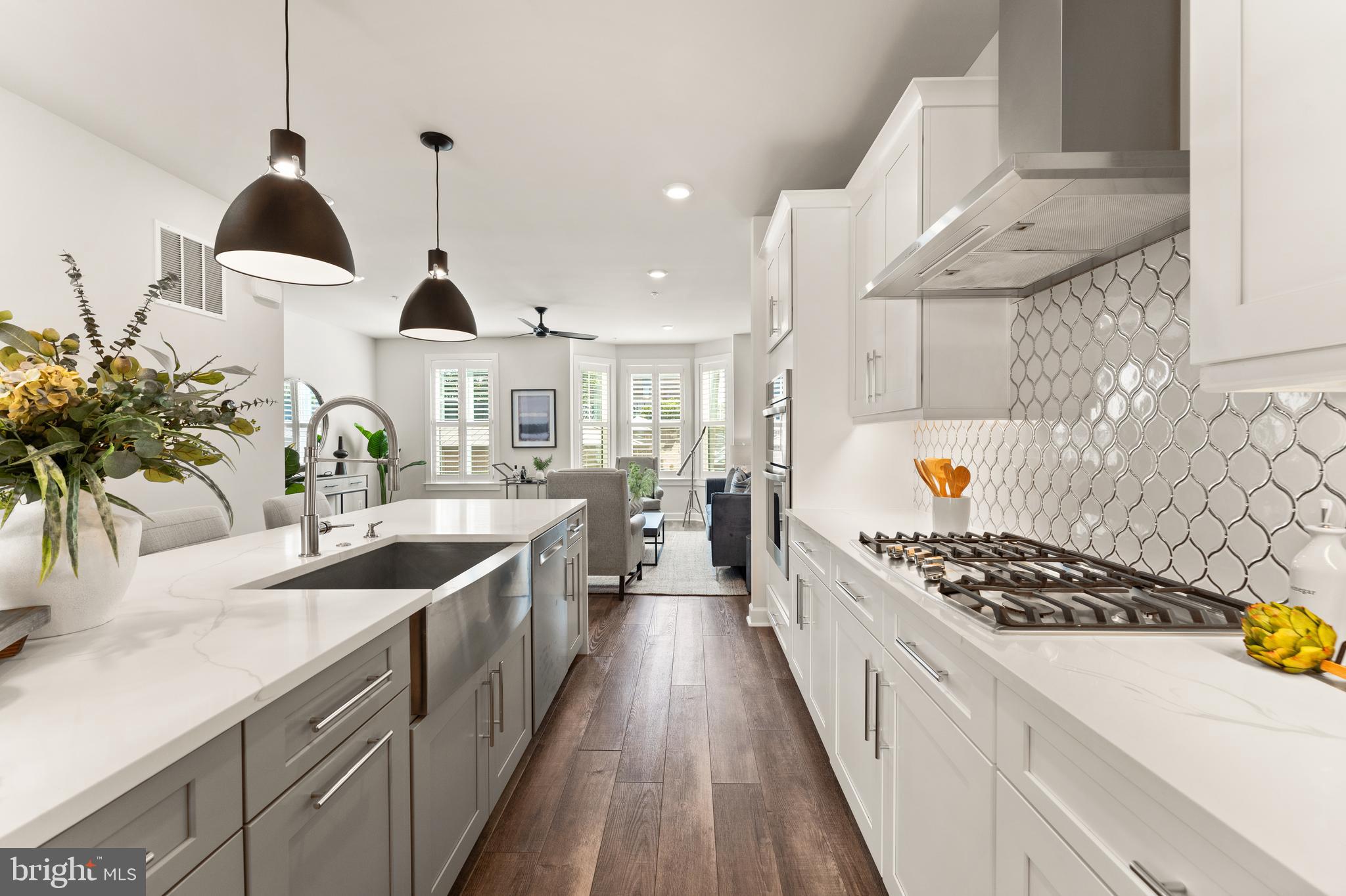 121 PLEASANT STREET NW 2