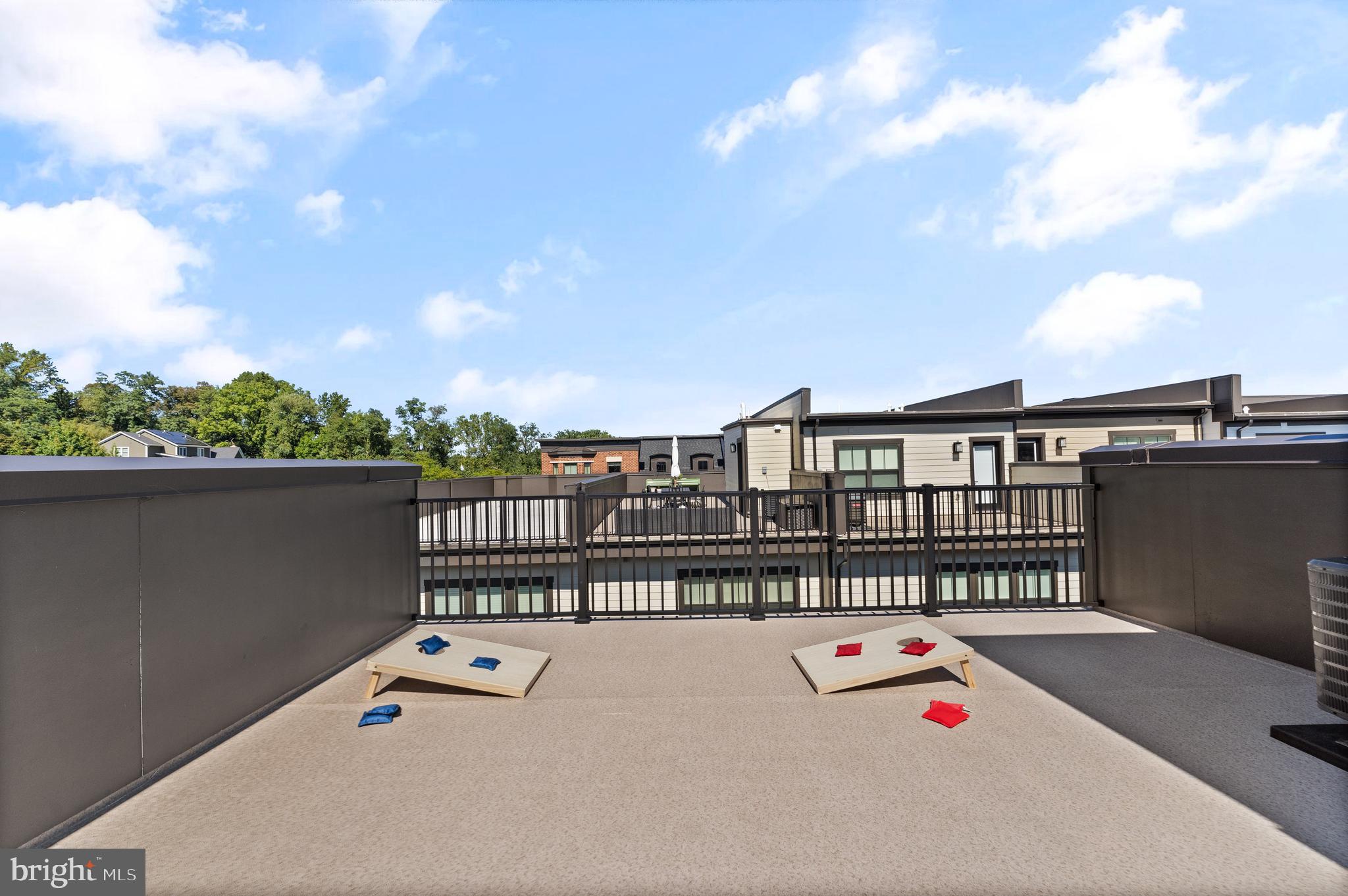 121 PLEASANT STREET NW 2