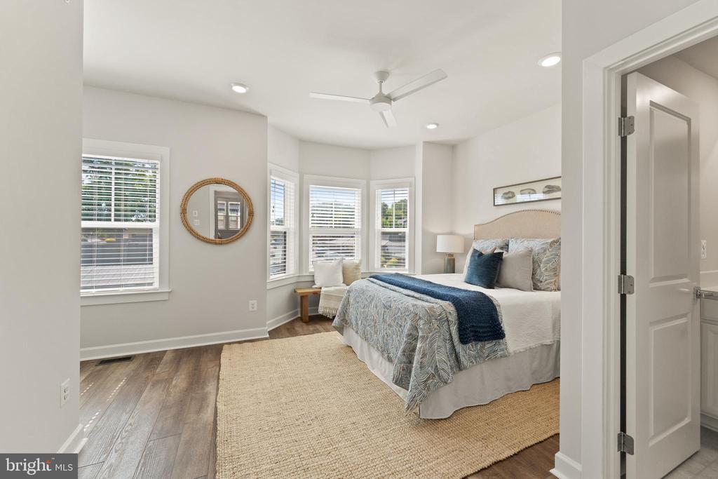 121 PLEASANT STREET NW 2