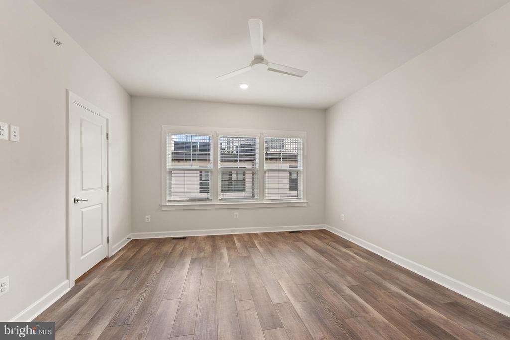 121 PLEASANT STREET NW 2
