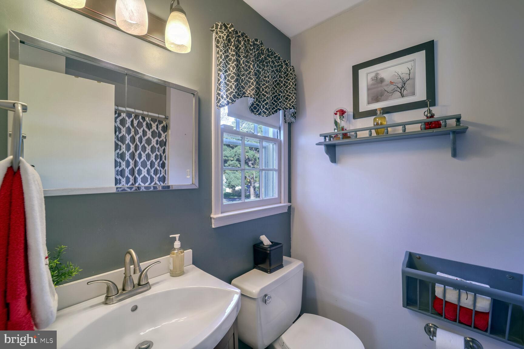 9103 DONNA DEAN DRIVE