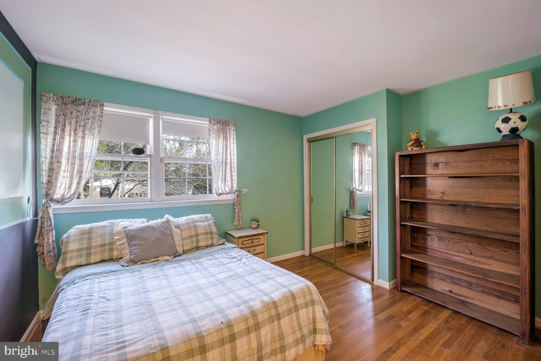 9103 DONNA DEAN DRIVE