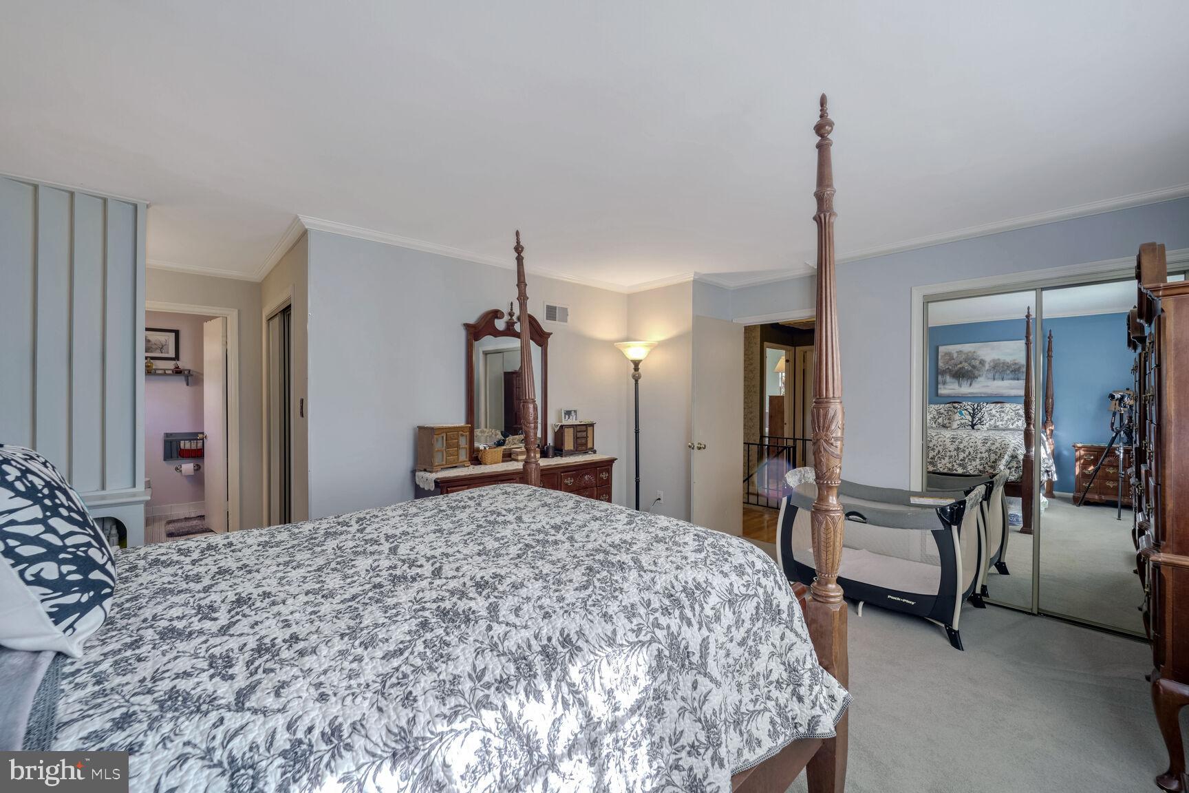 9103 DONNA DEAN DRIVE