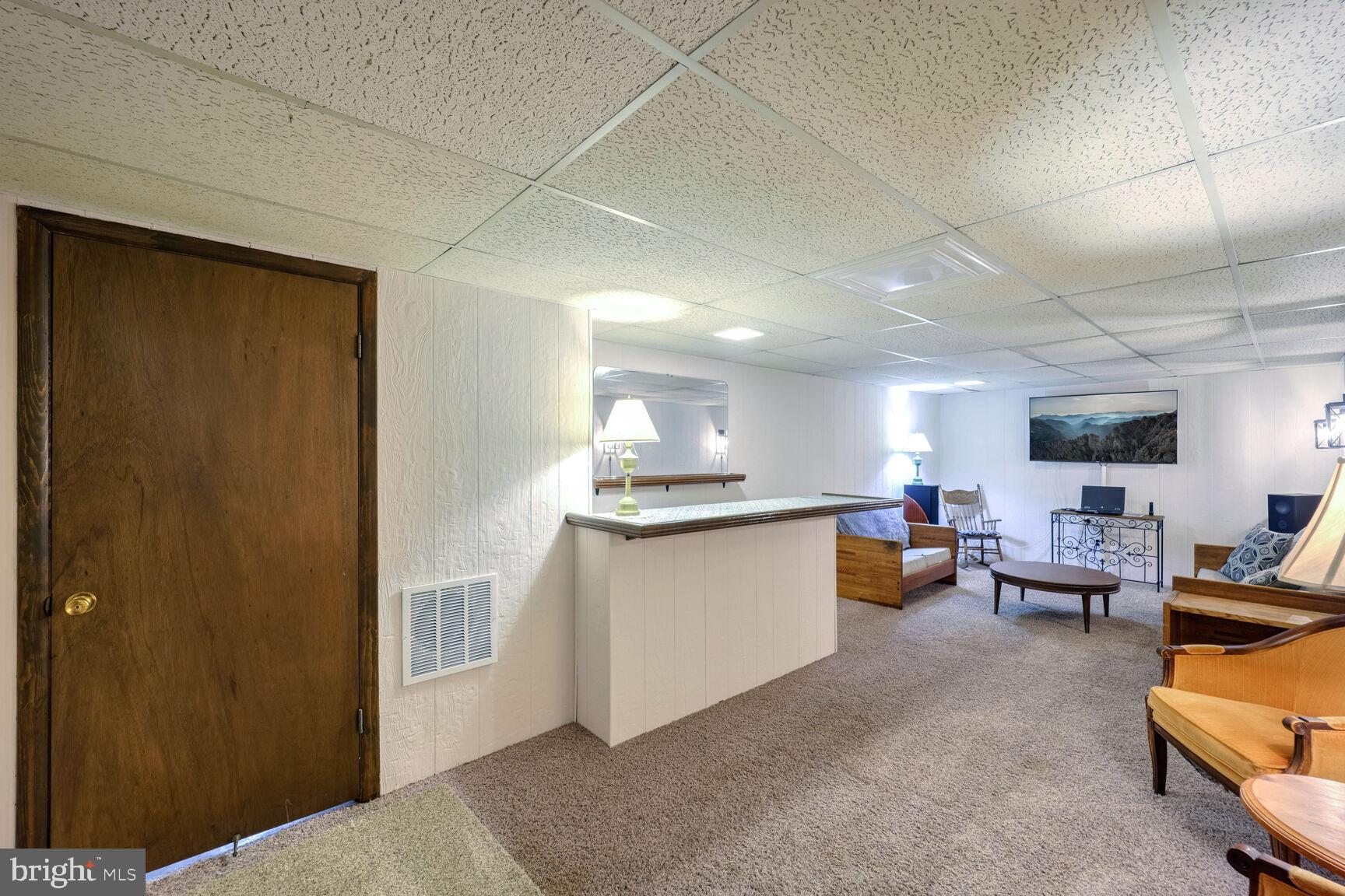 9103 DONNA DEAN DRIVE