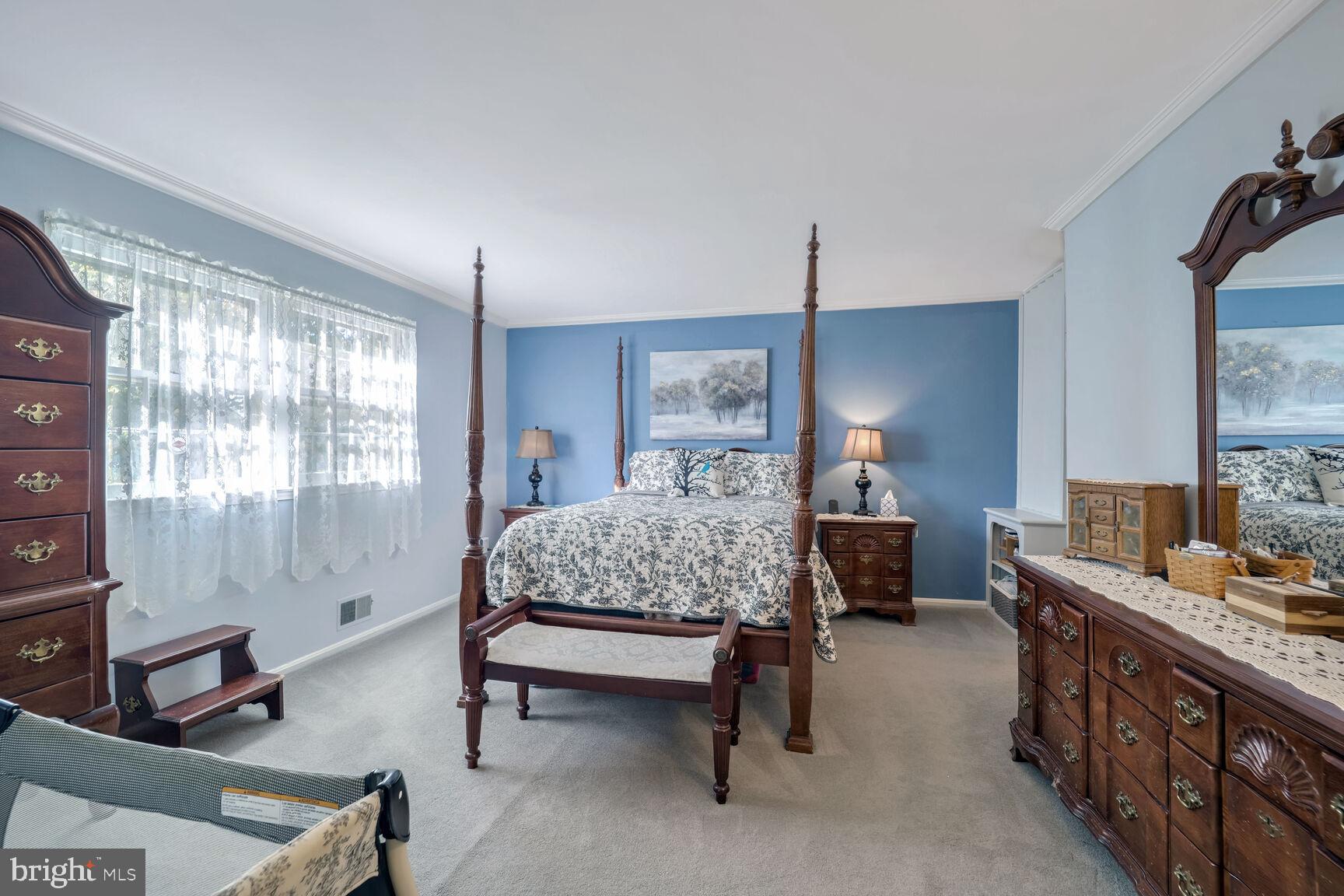 9103 DONNA DEAN DRIVE