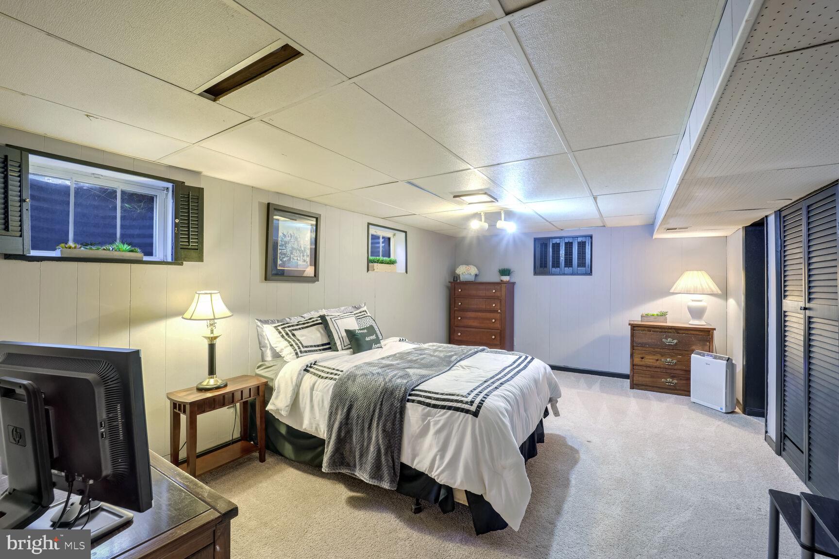 9103 DONNA DEAN DRIVE