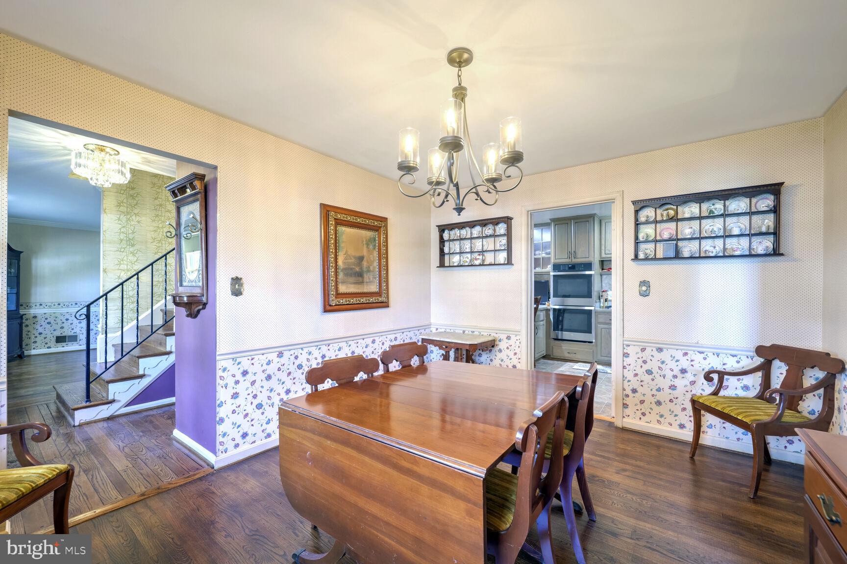 9103 DONNA DEAN DRIVE