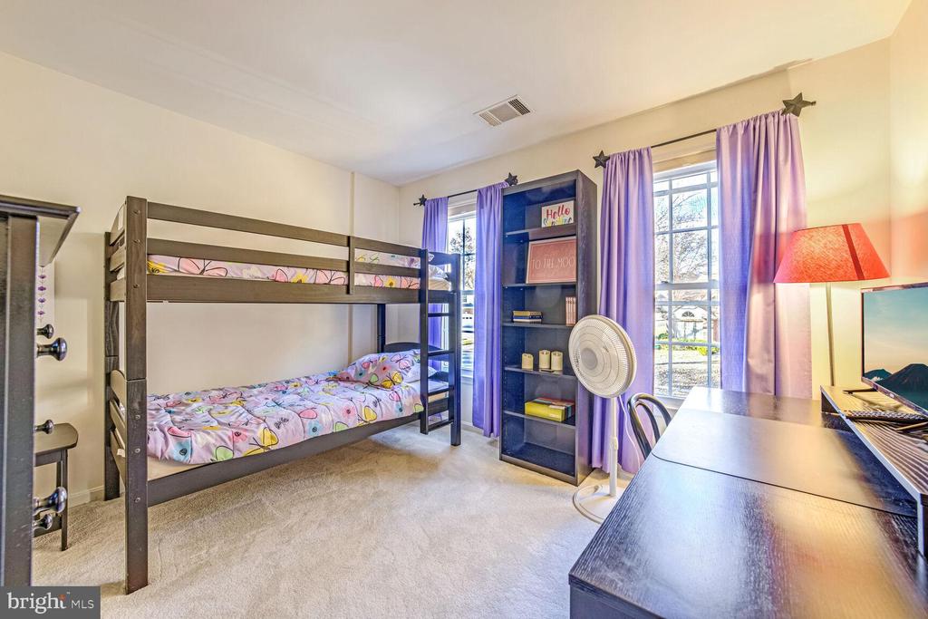 9023 COPPERLEAF LANE