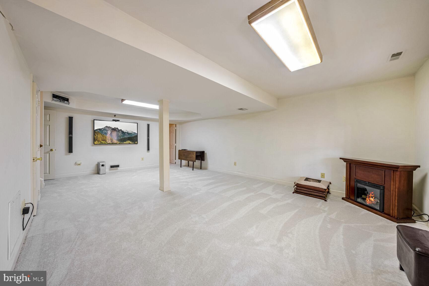 9023 COPPERLEAF LANE