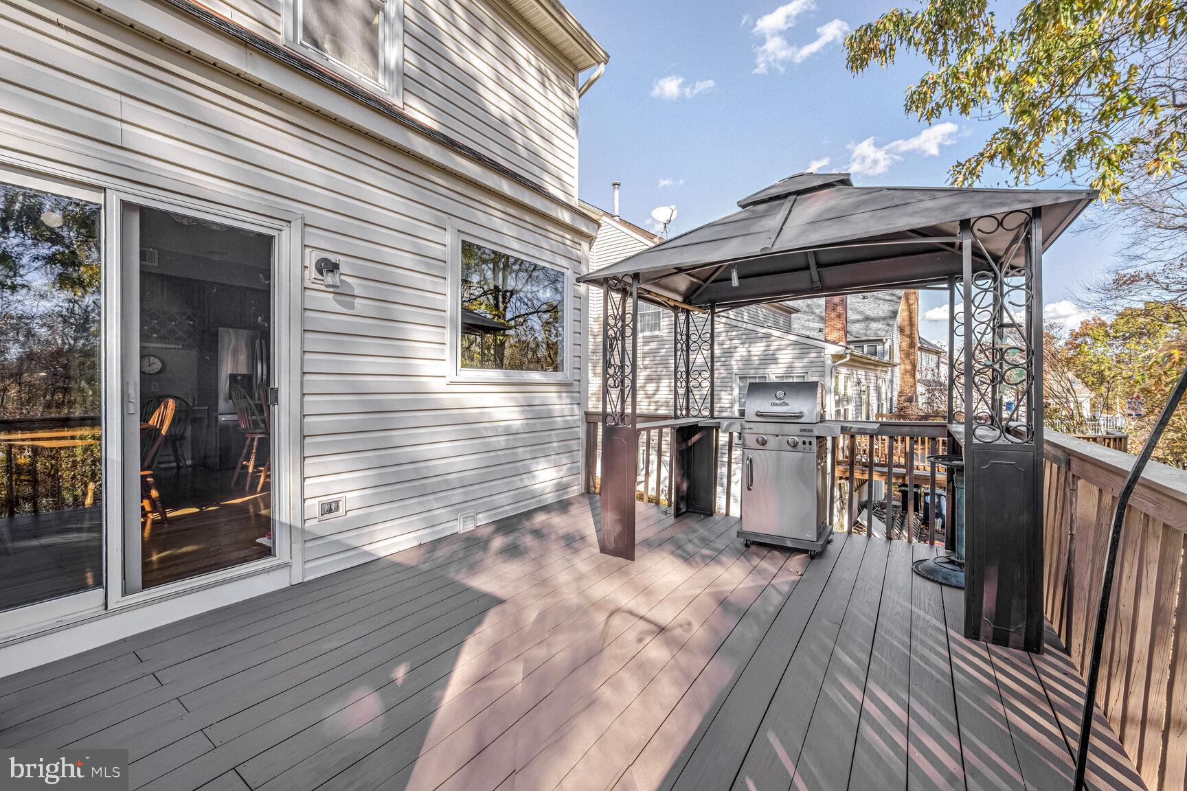 9023 COPPERLEAF LANE