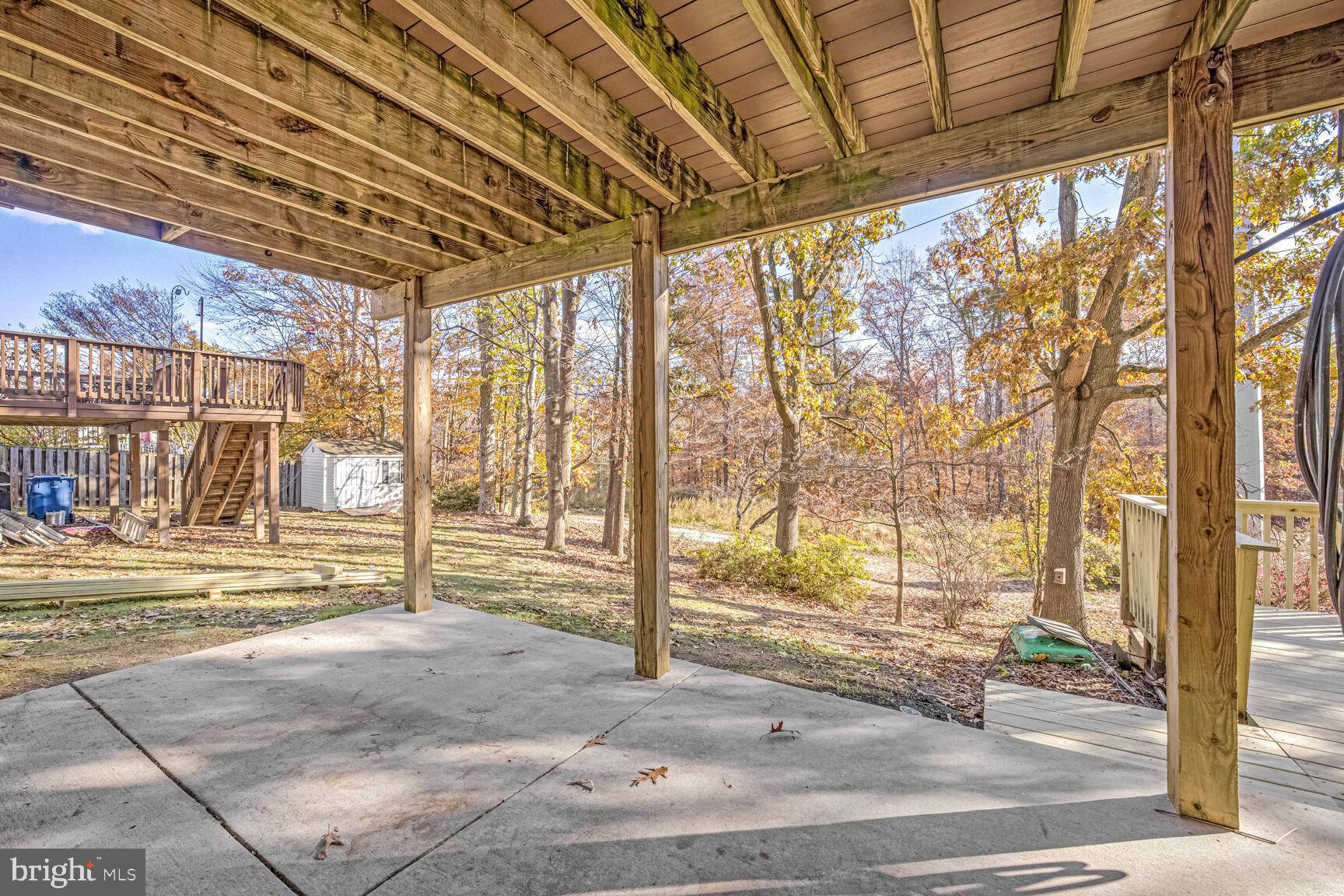 9023 COPPERLEAF LANE