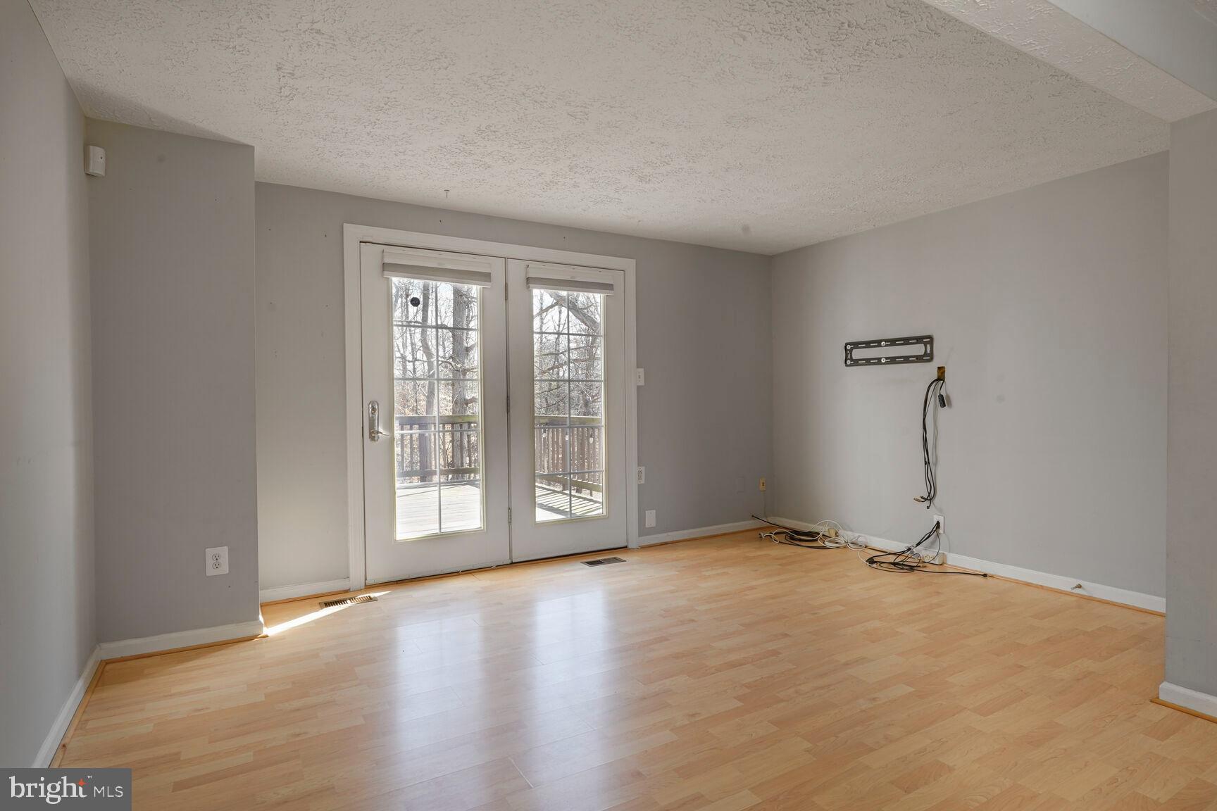 8506 GOLDEN RIDGE COURT