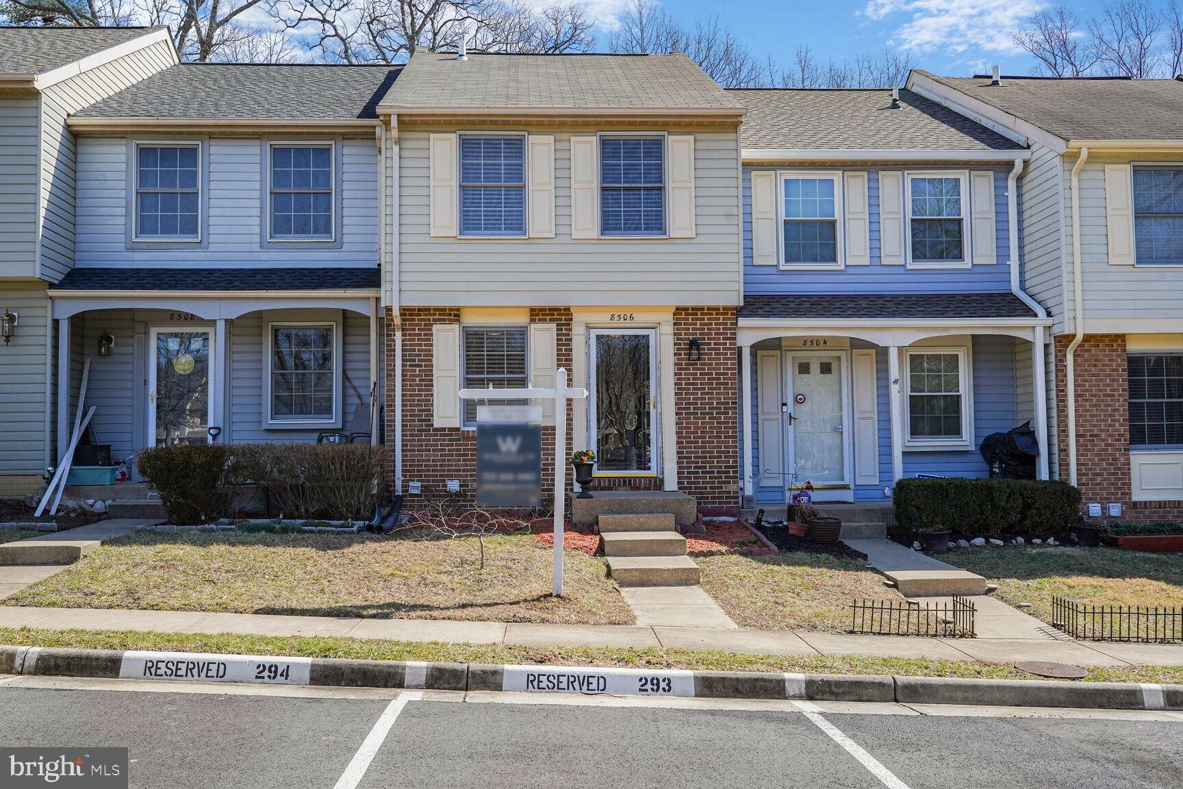 8506 GOLDEN RIDGE COURT