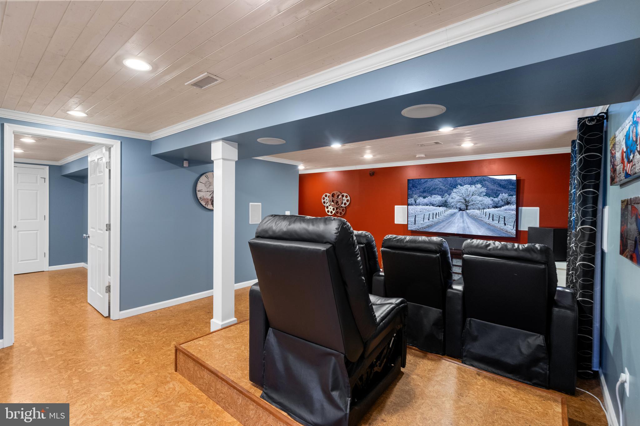 8125 LAKE PLEASANT DRIVE