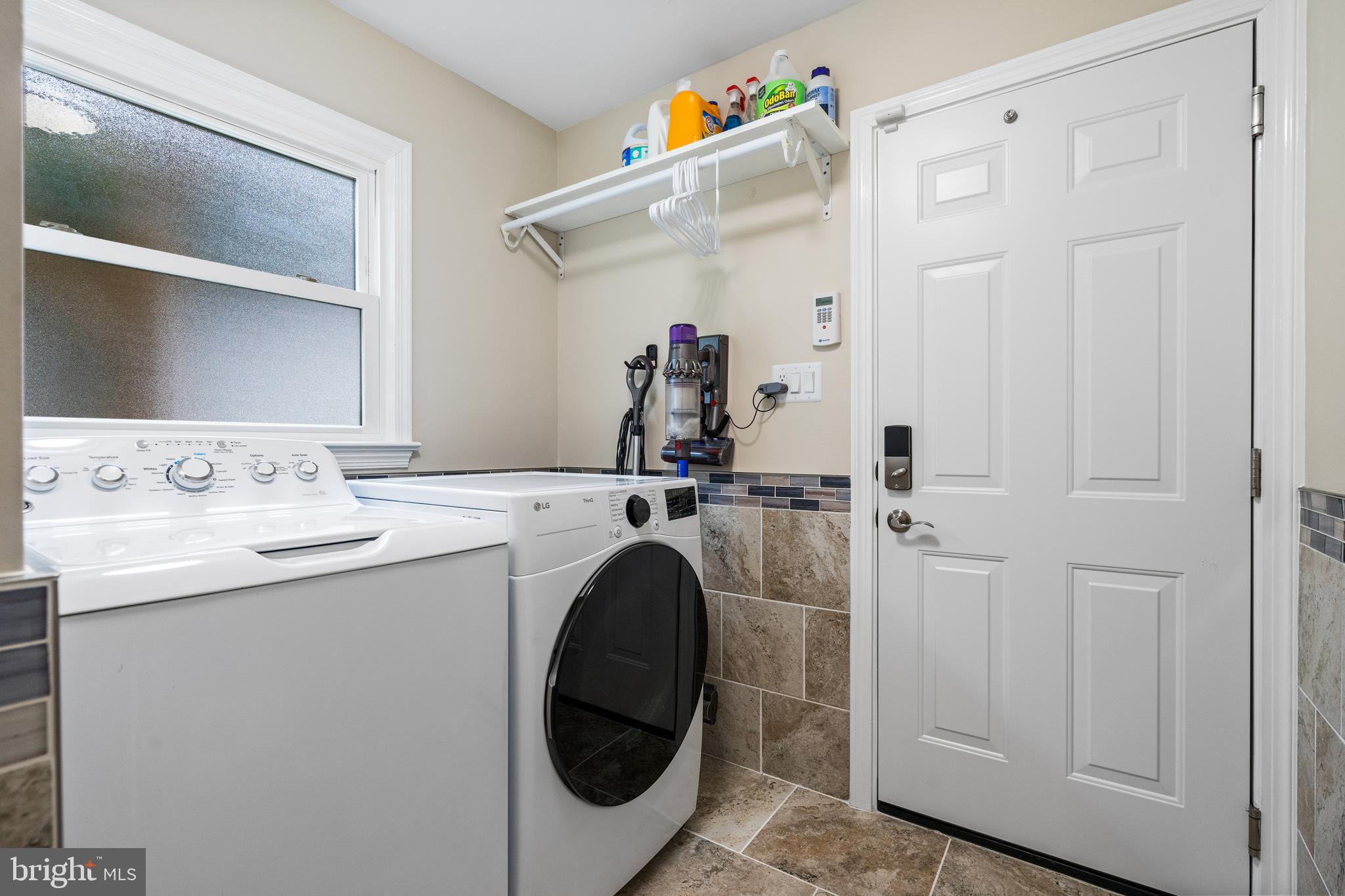 8125 LAKE PLEASANT DRIVE