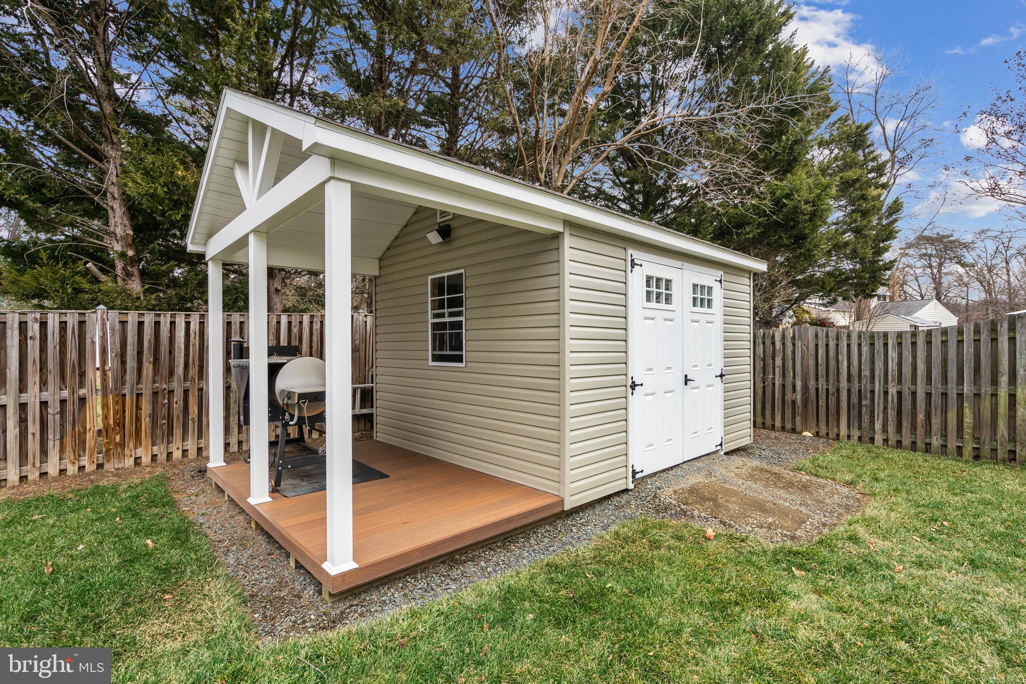 8125 LAKE PLEASANT DRIVE