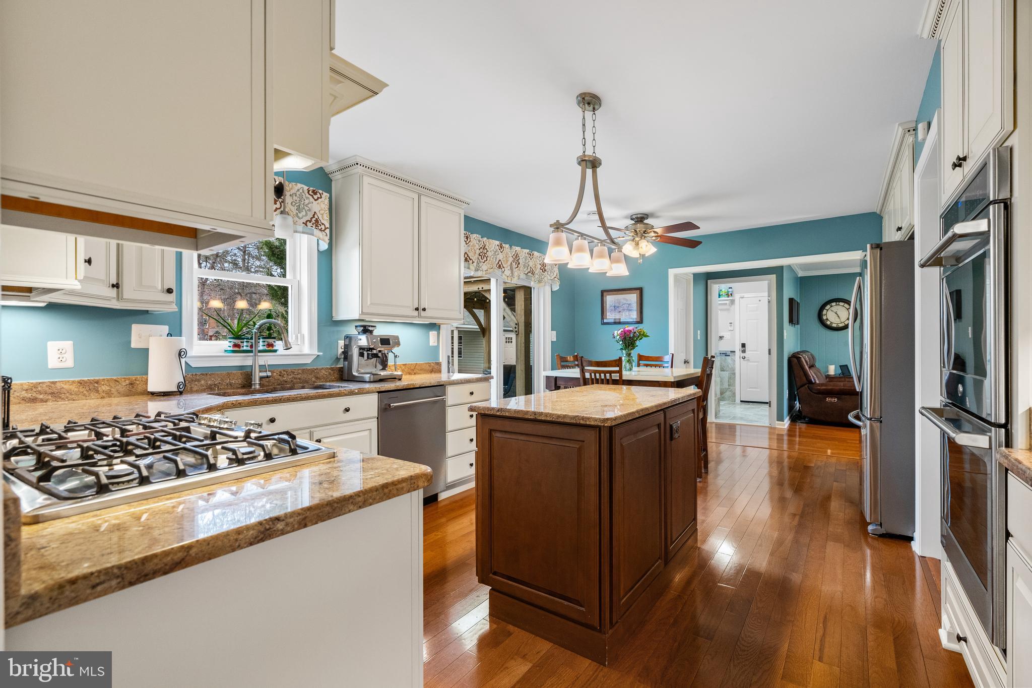 8125 LAKE PLEASANT DRIVE