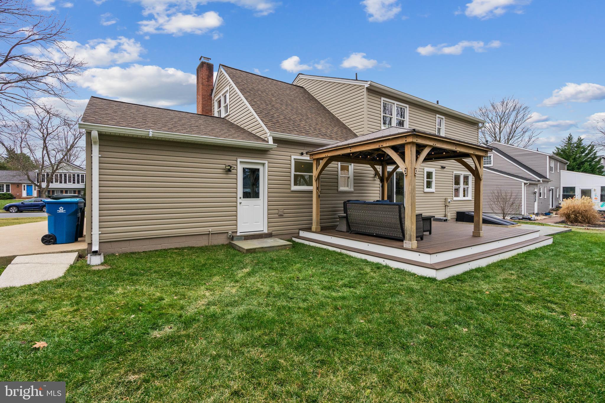 8125 LAKE PLEASANT DRIVE