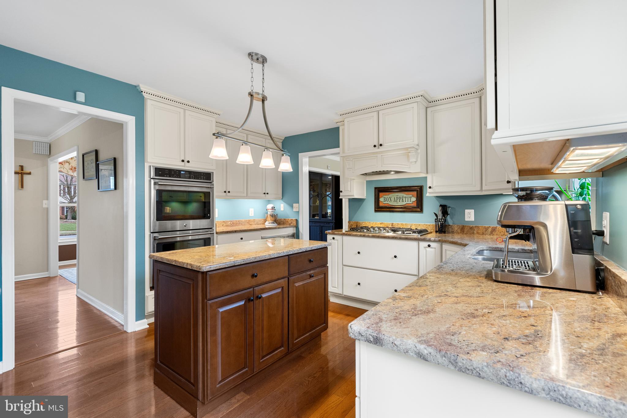 8125 LAKE PLEASANT DRIVE