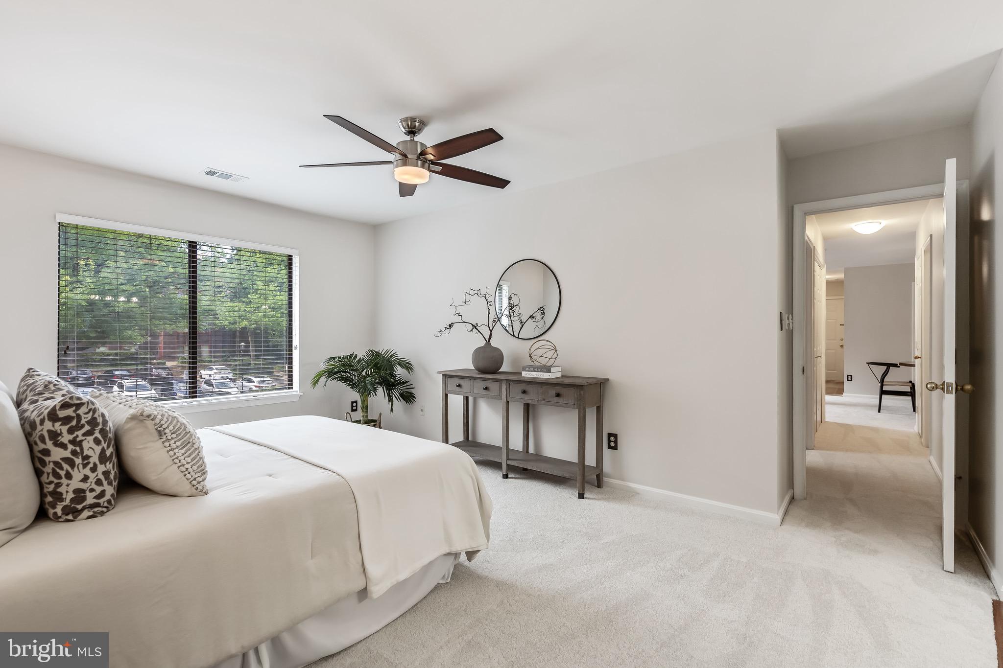 2810 LEE OAKS PLACE 302