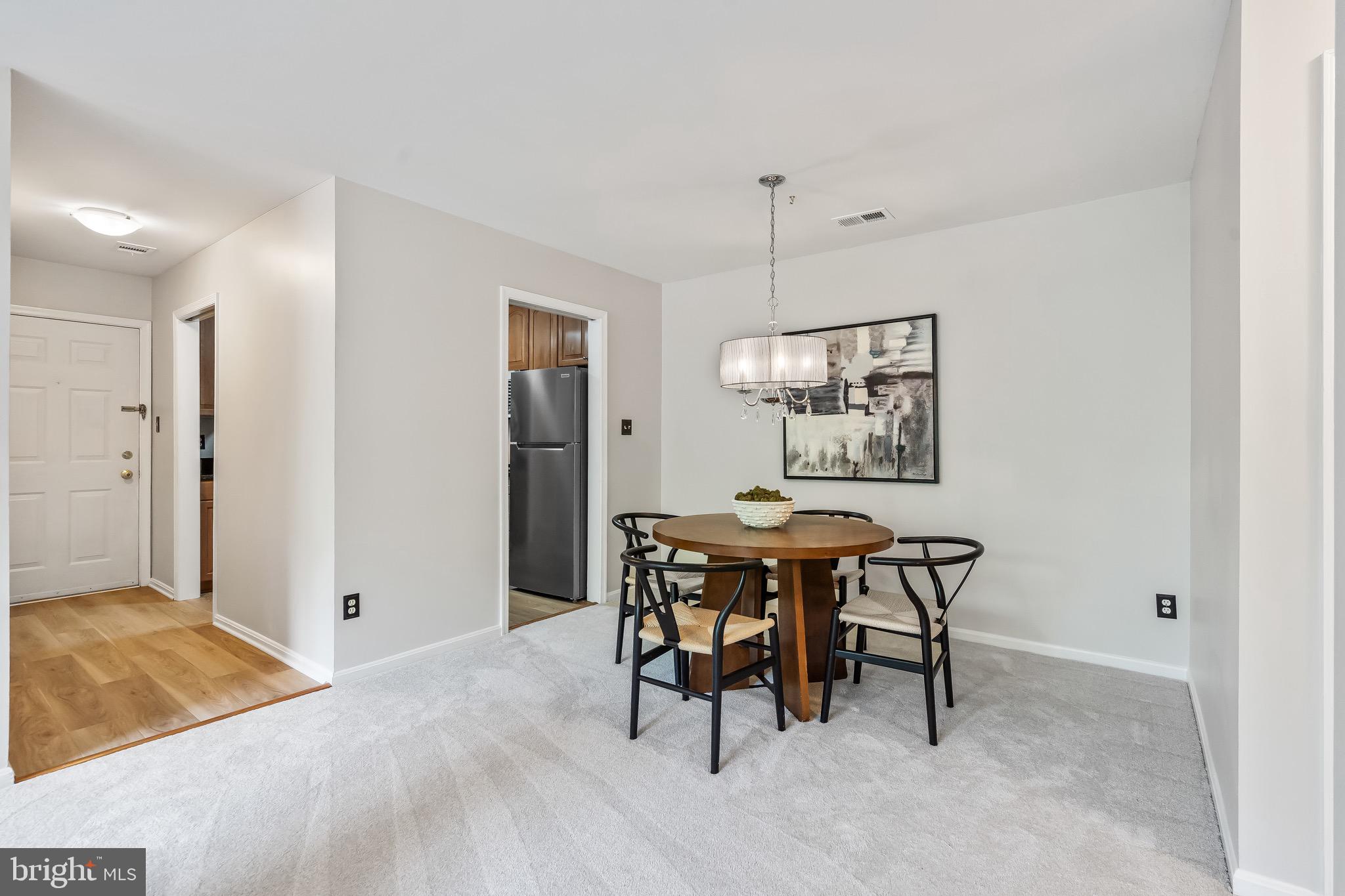 2810 LEE OAKS PLACE 302