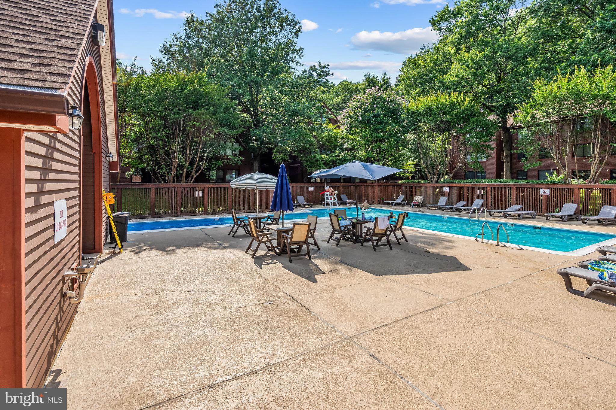 2810 LEE OAKS PLACE 302